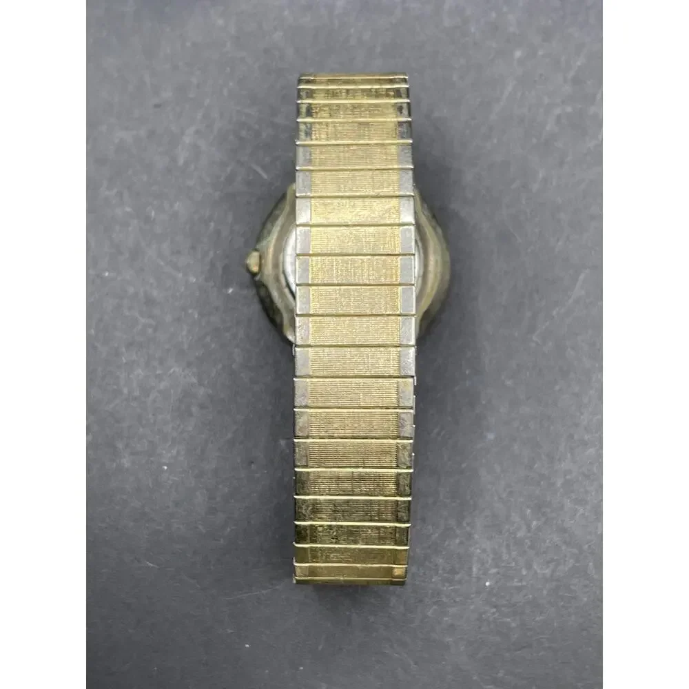Vintage Oscar de la Renta Quartz Watch Gold Tone 28.4MM Stretch Band